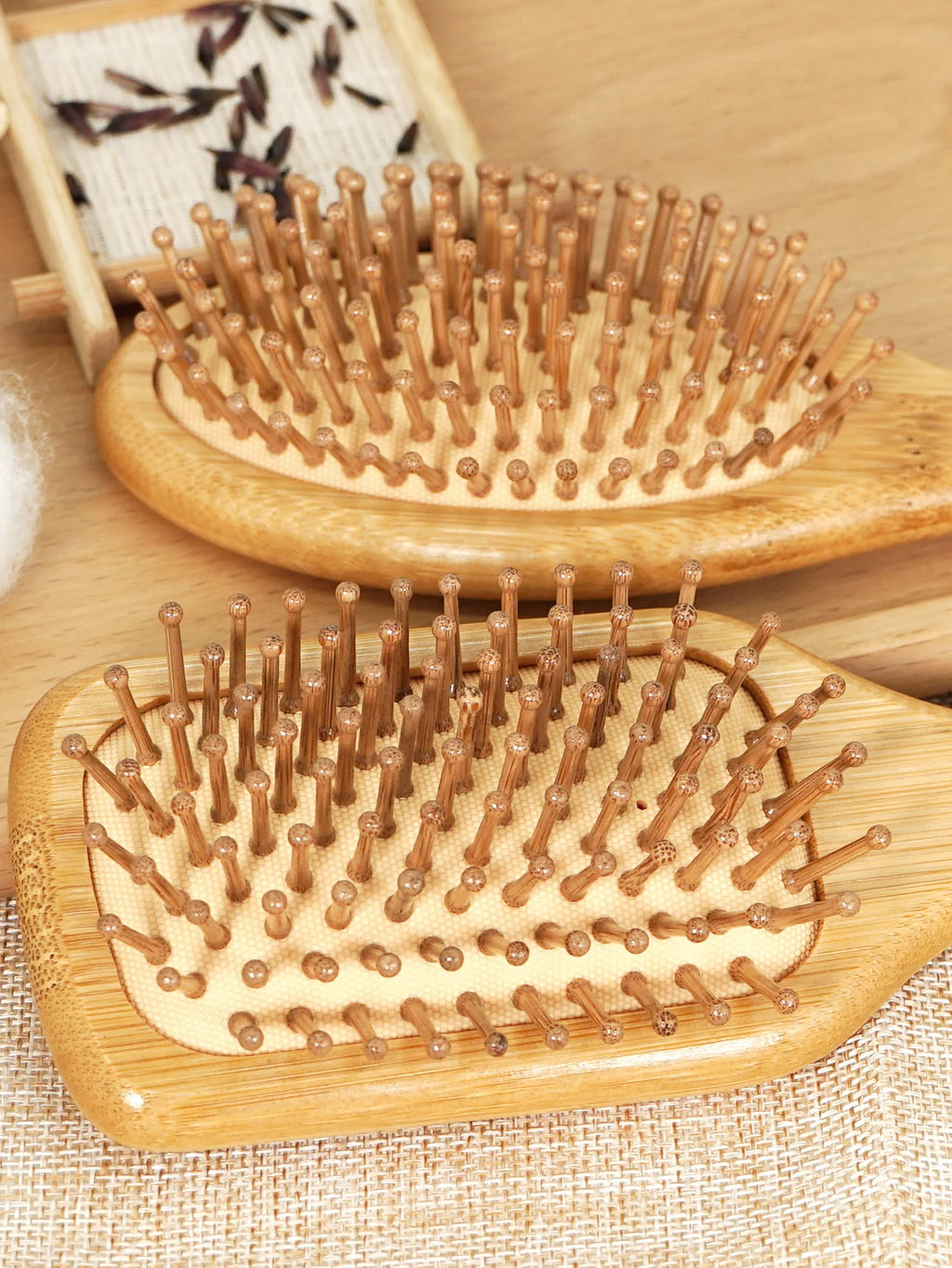 1pc Personalised Custom Bamboo Hairbrush Air Cushion Hair Brush Premium Detangling Massaging Scalp Comb Gifts for Men Women